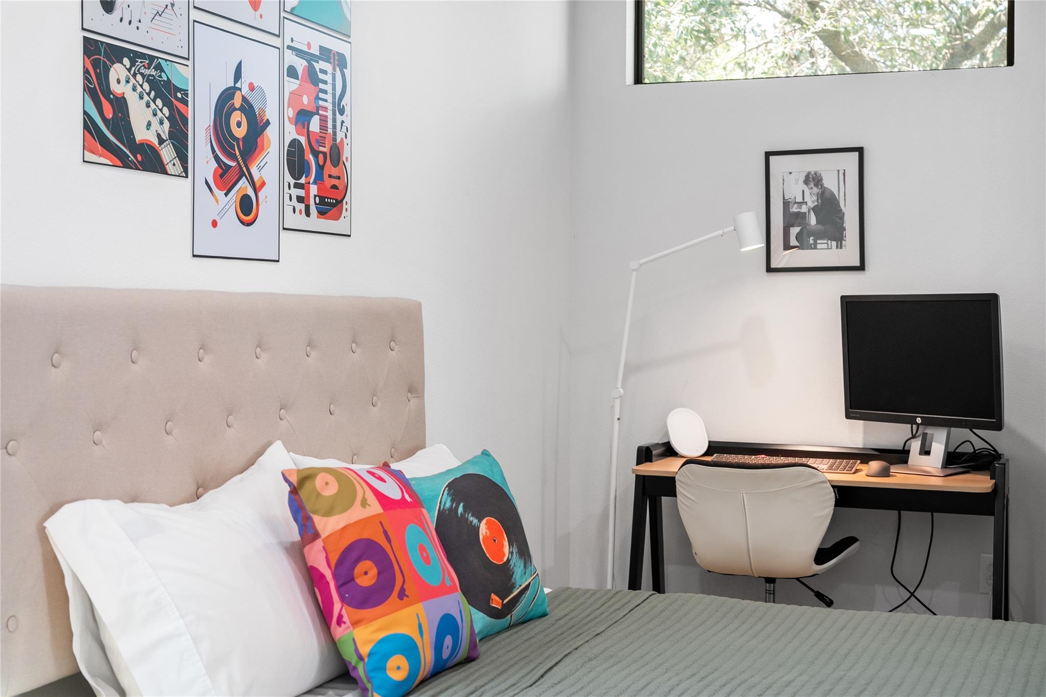 2715 E 3rd St # 1, Austin, TX 78702