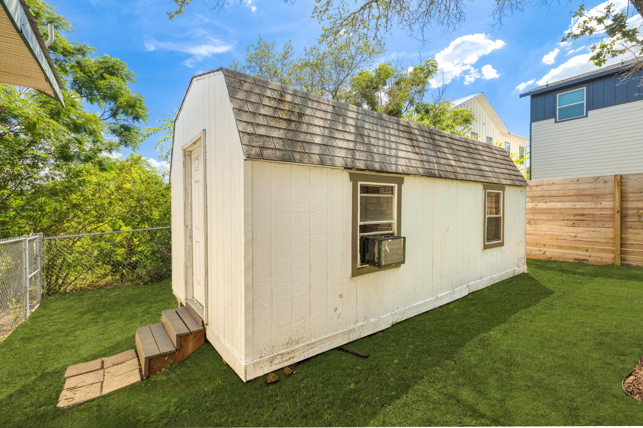 11004 Elm St, Jonestown, TX 78645