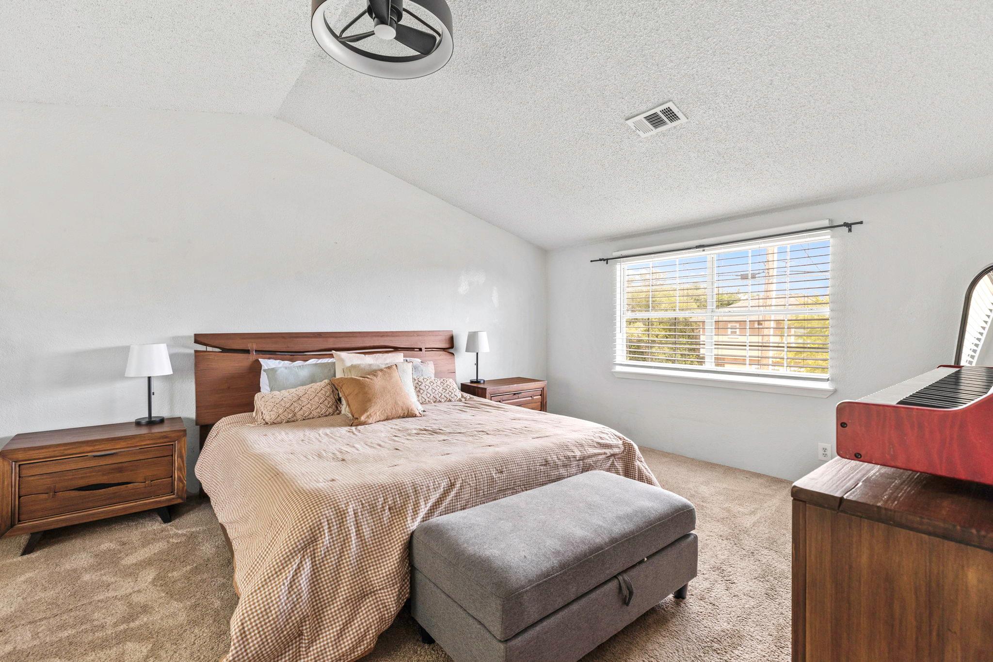 11004 Elm St, Jonestown, TX 78645