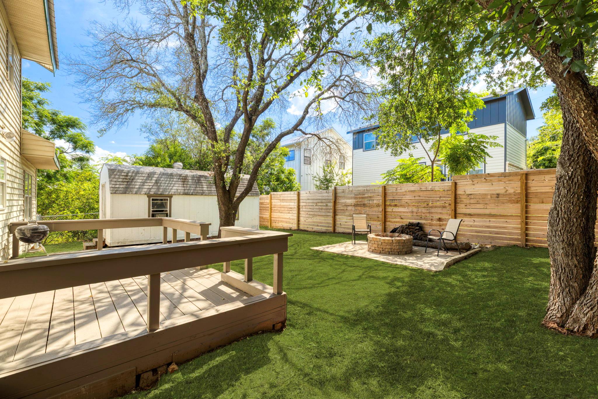 11004 Elm St, Jonestown, TX 78645