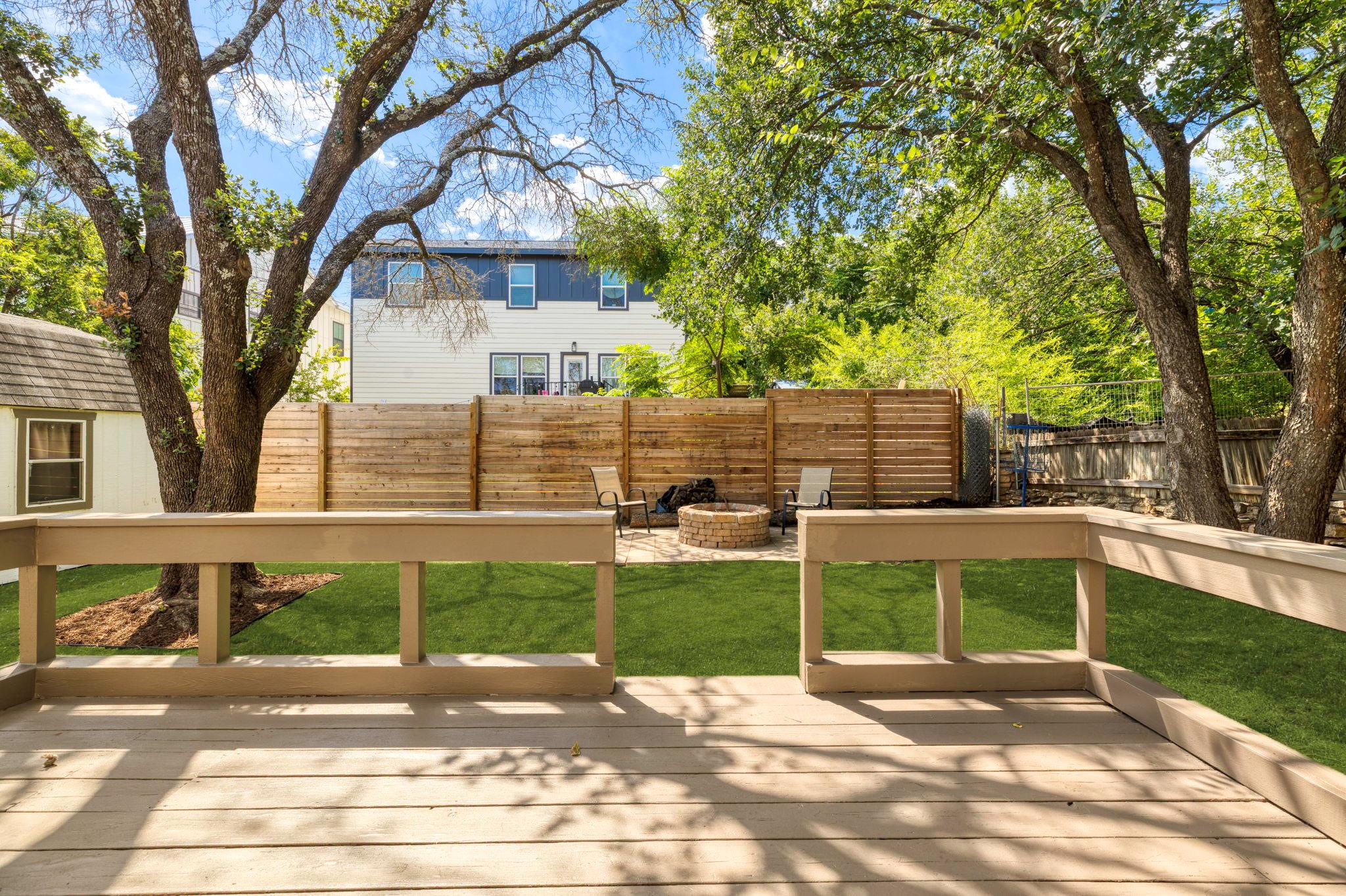 11004 Elm St, Jonestown, TX 78645