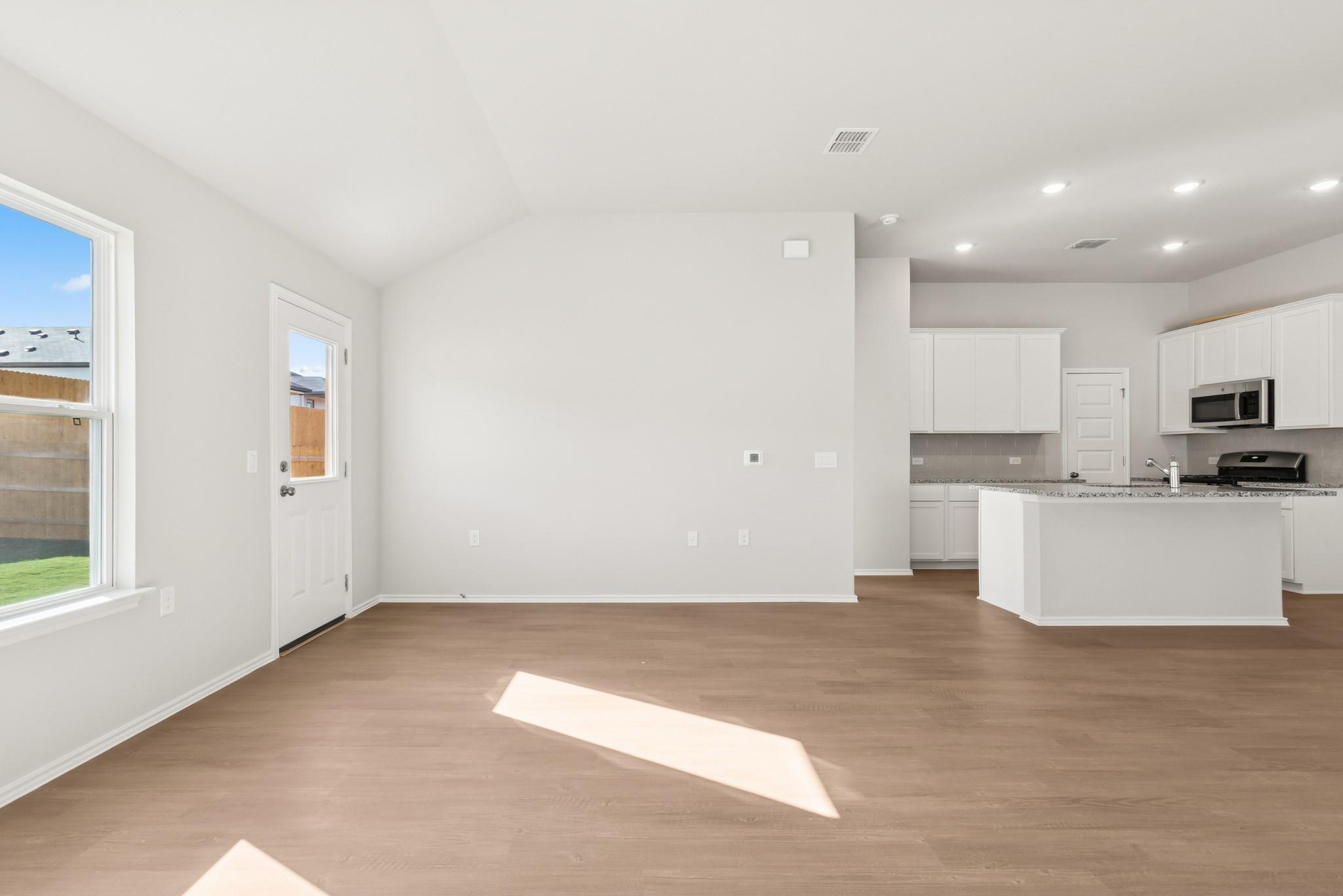 9205 Furman Dr, Austin, TX 78747