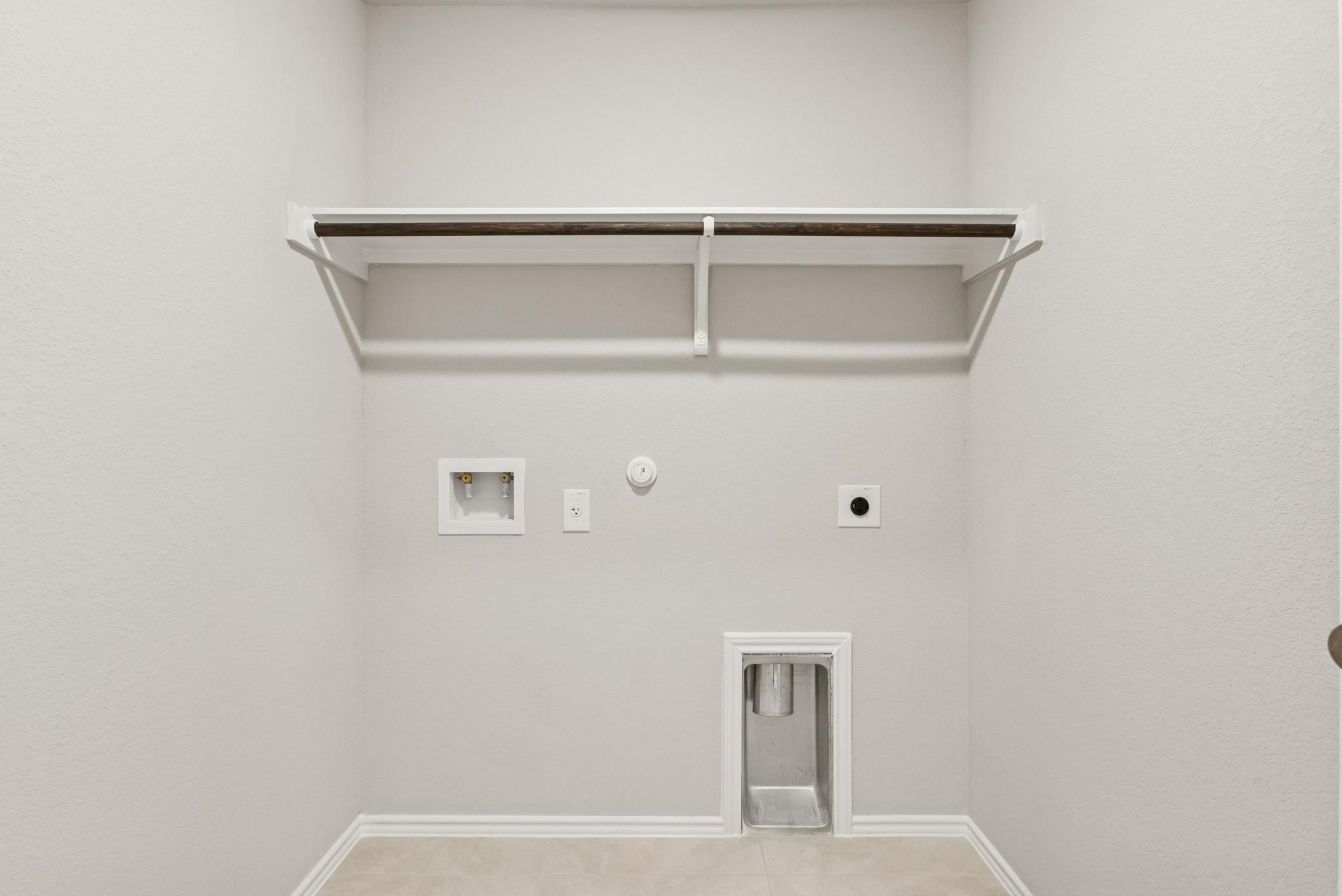 9205 Furman Dr, Austin, TX 78747