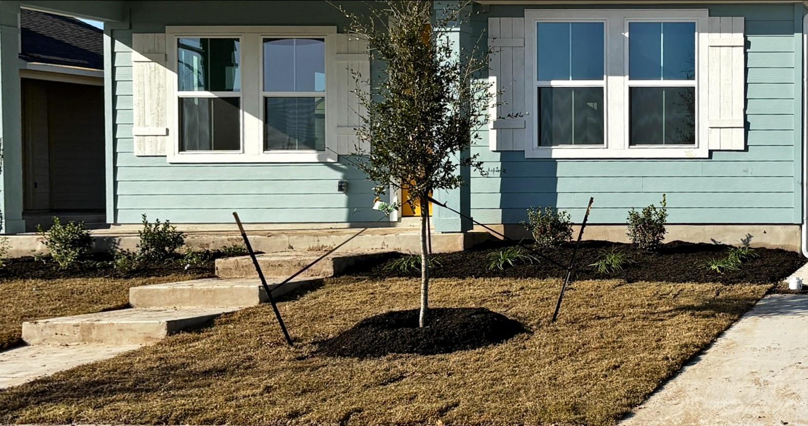 103 Cherry Blossom Ln, Taylor, TX 76574