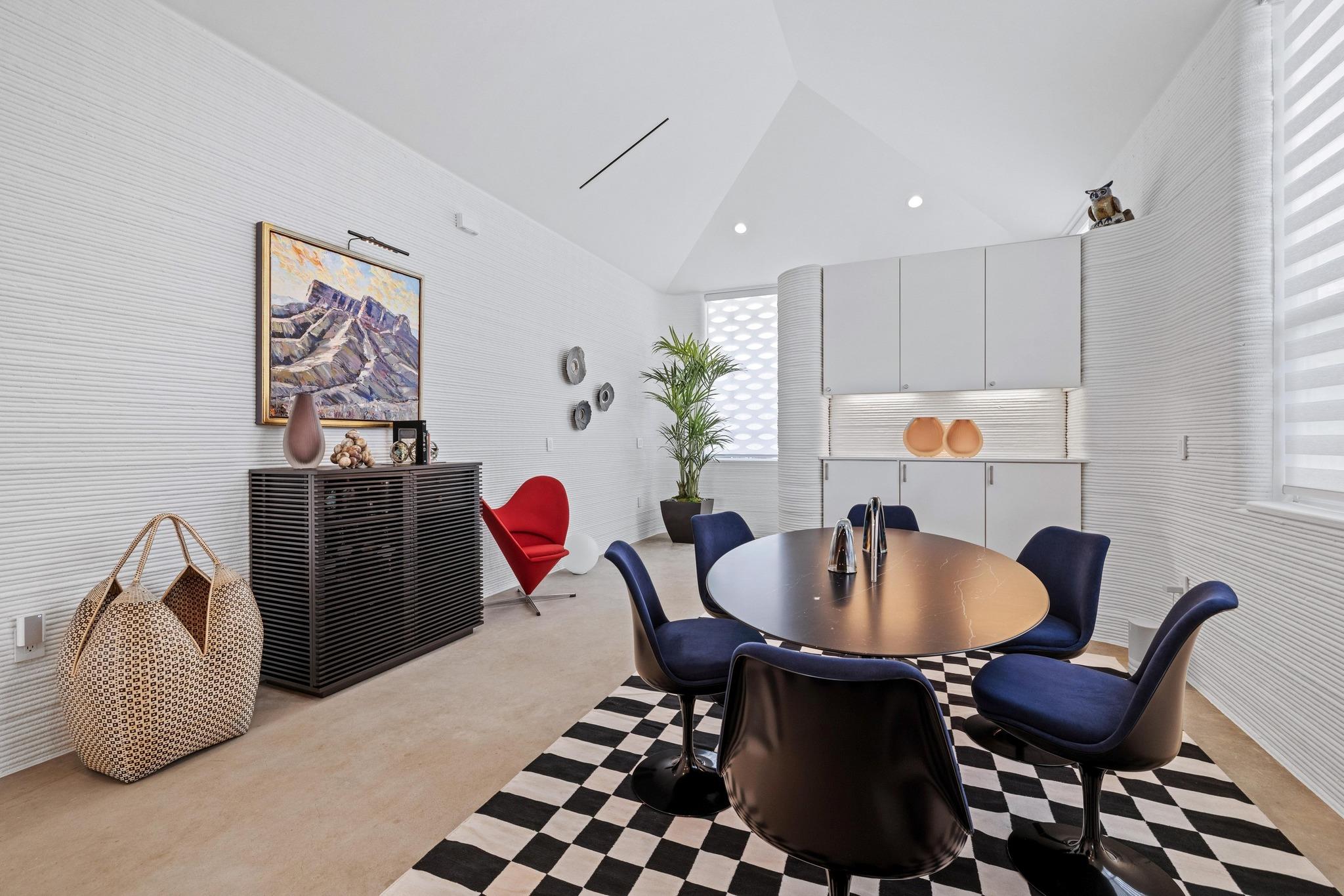 213 Lone Ranger Trl, Georgetown, TX 78628