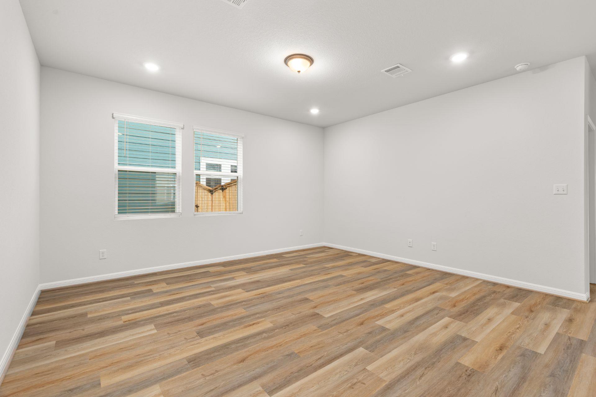 101 Elm Branch Trl, Taylor, TX 76574