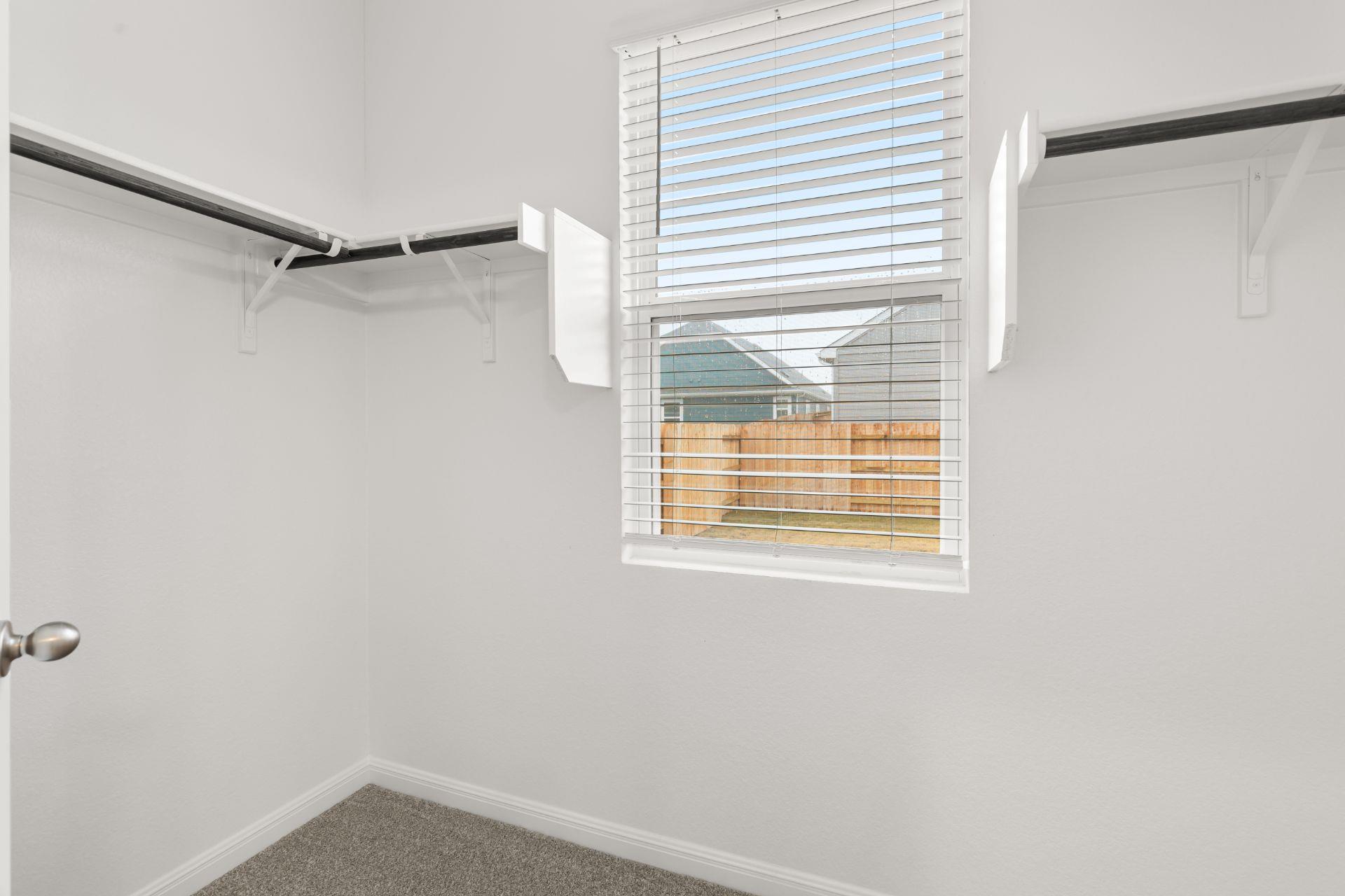 101 Elm Branch Trl, Taylor, TX 76574