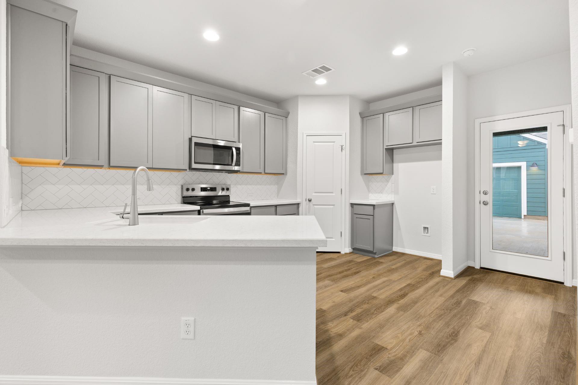 105 Elm Branch Trl, Taylor, TX 76574