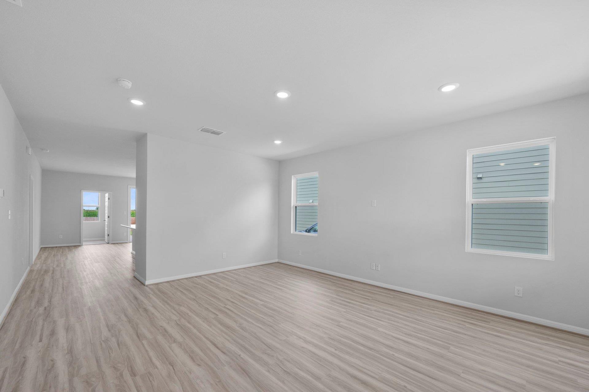 107 Elm Branch Trl, Taylor, TX 76574