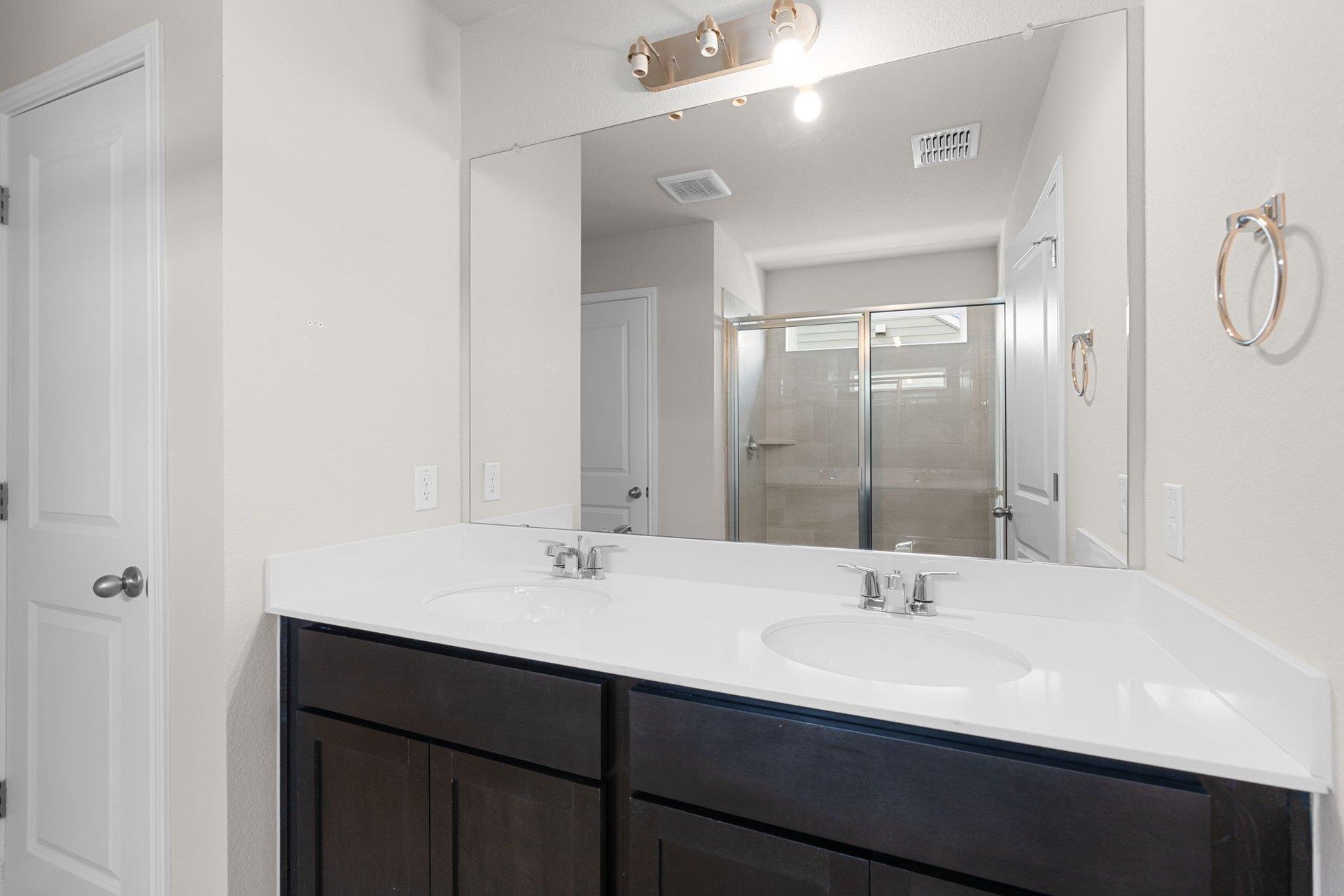 112 Elm Branch Trl, Taylor, TX 76574