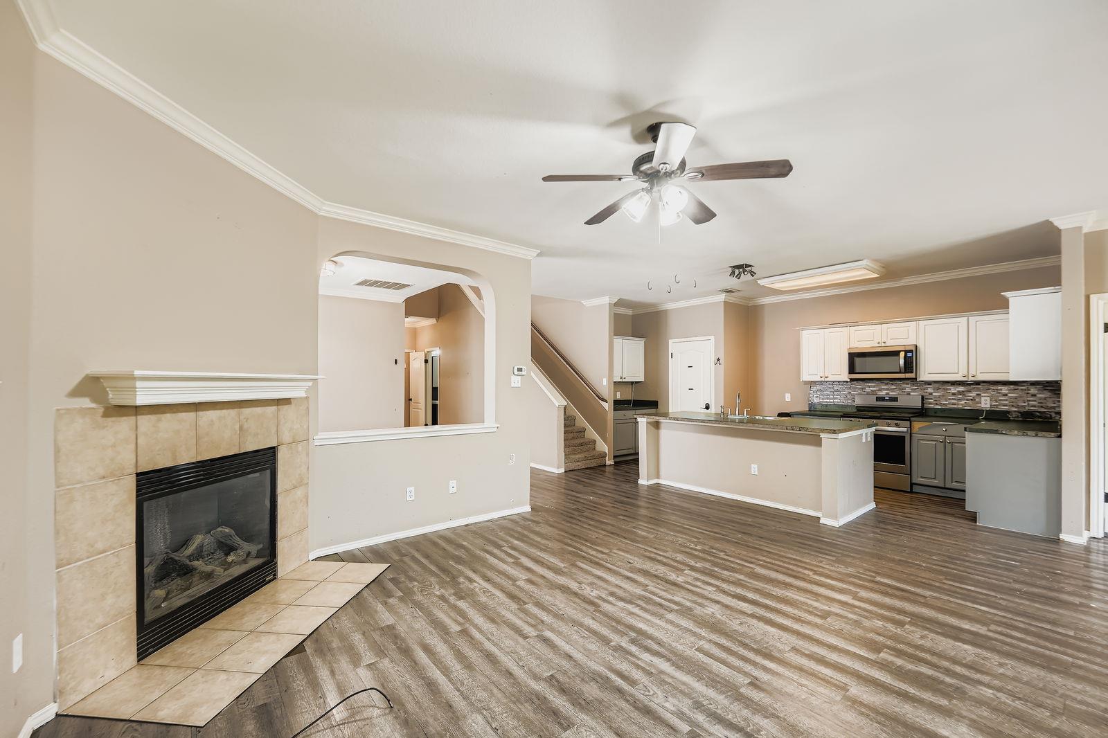 1411 Encino Dr, Leander, TX 78641