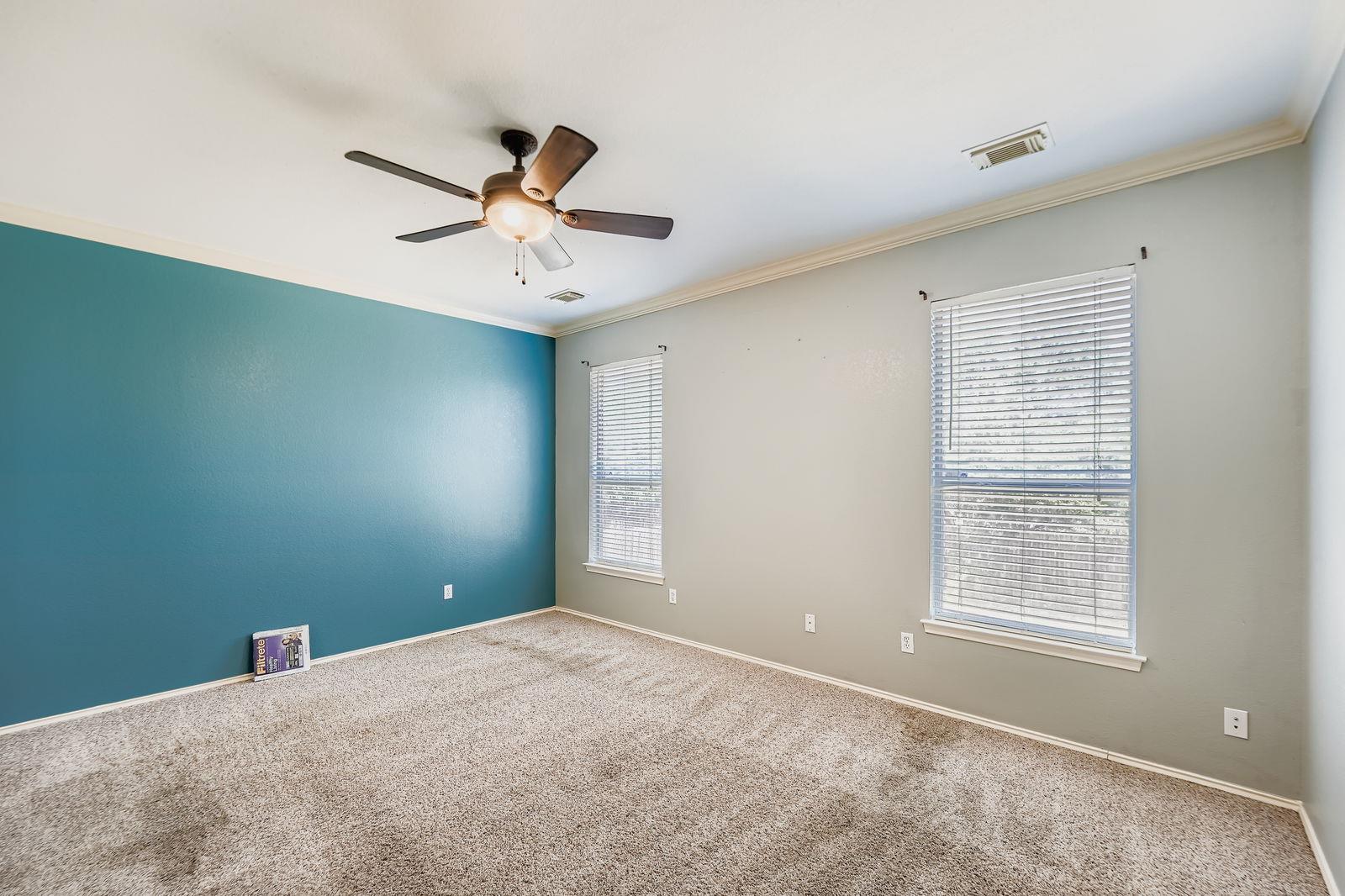 1411 Encino Dr, Leander, TX 78641