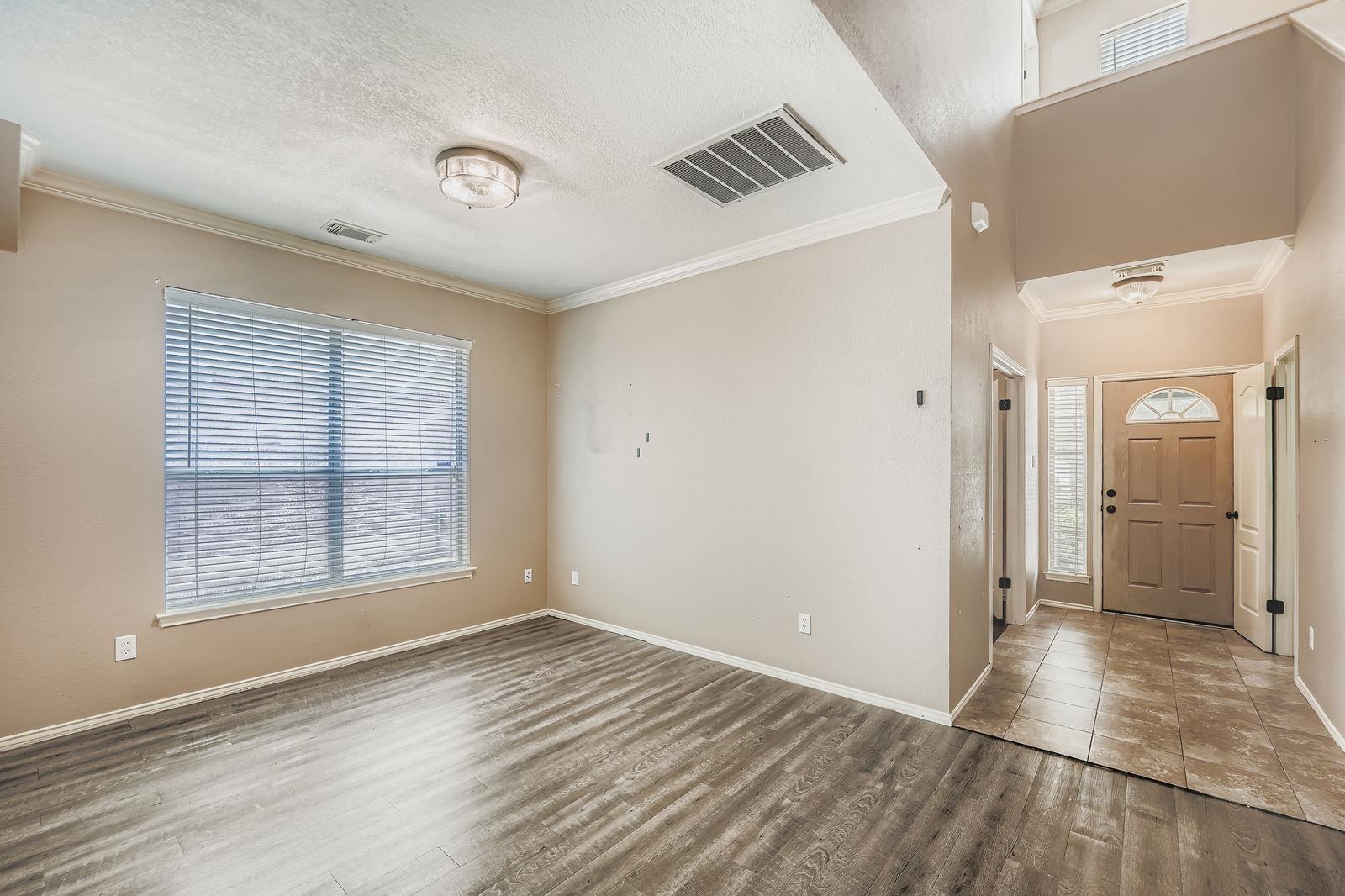 1411 Encino Dr, Leander, TX 78641