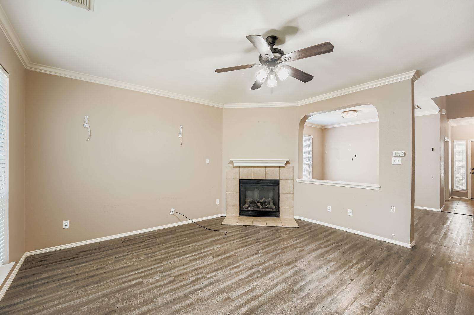 1411 Encino Dr, Leander, TX 78641