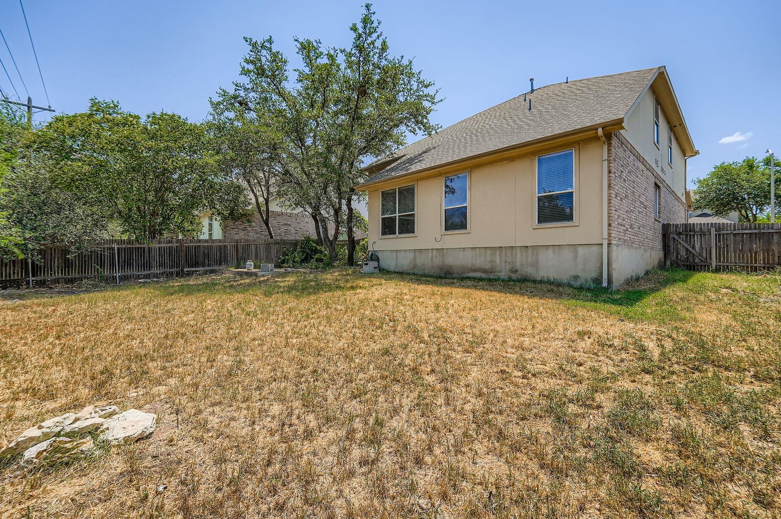 1411 Encino Dr, Leander, TX 78641