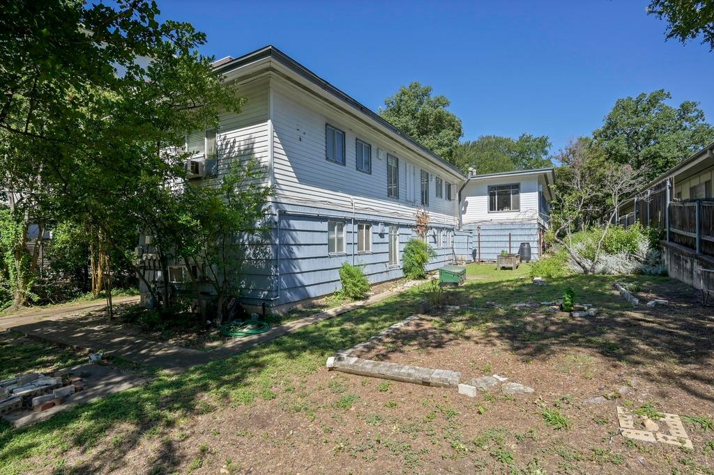 1300 and 1302 Norwalk Ln, Austin, TX 78703