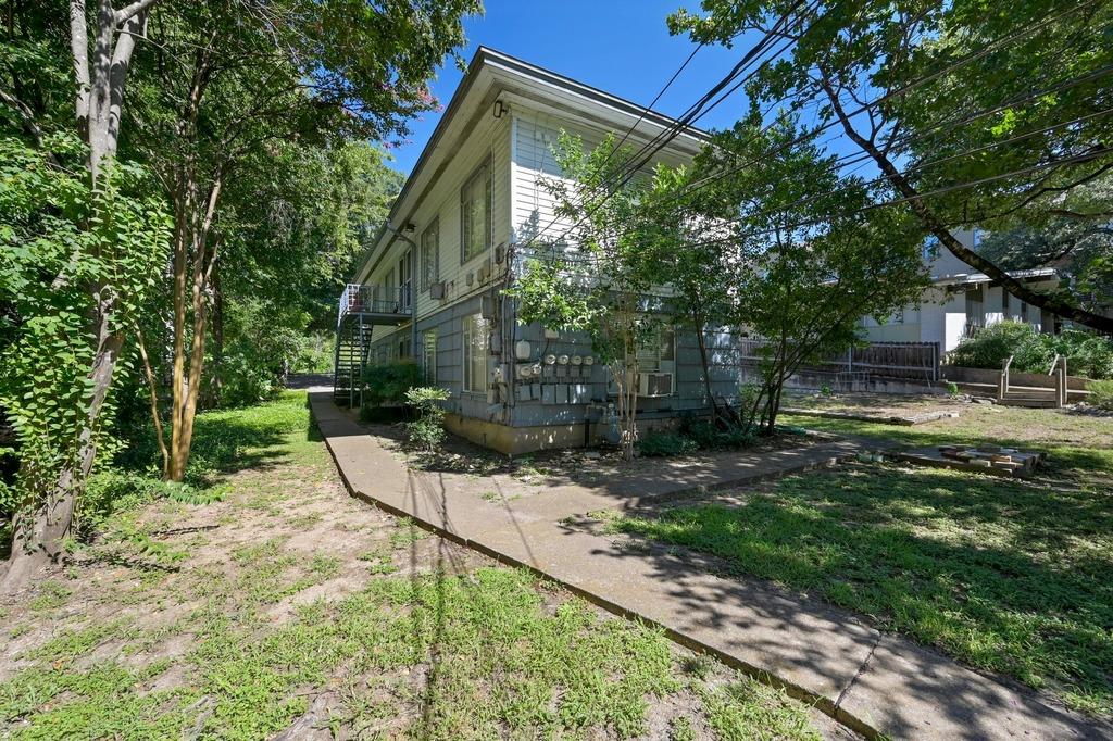 1300 and 1302 Norwalk Ln, Austin, TX 78703