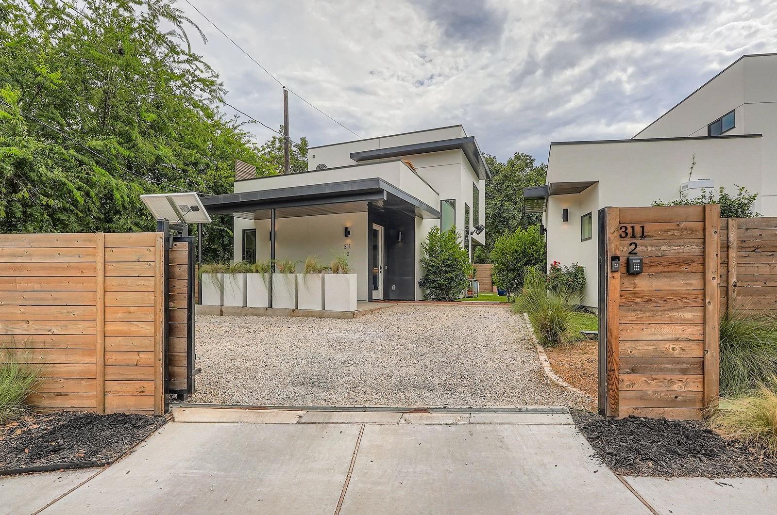 311-2 Havana St # 2, Austin, TX 78704