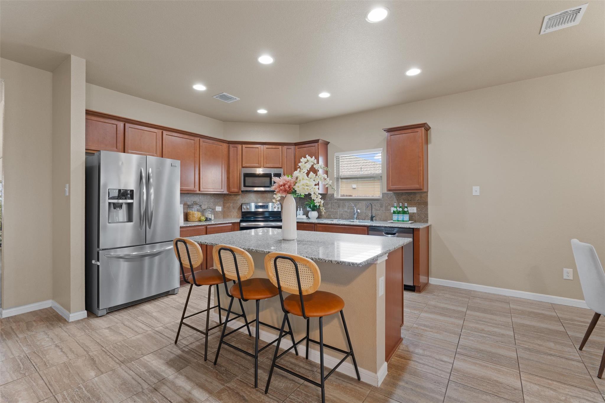 2226 Hayes St, Temple, TX 76502