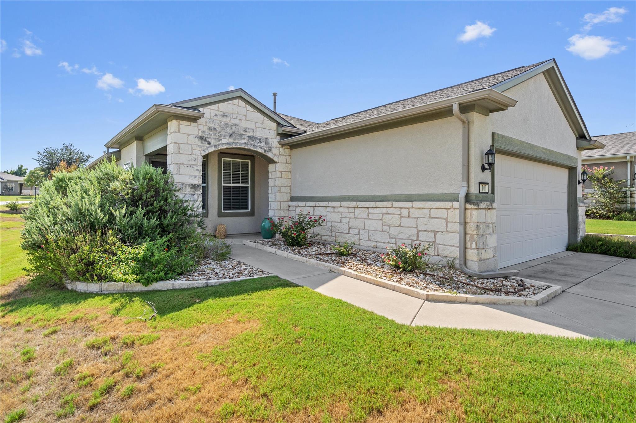 101 Alamosa Creek Ln, Georgetown, TX 78633