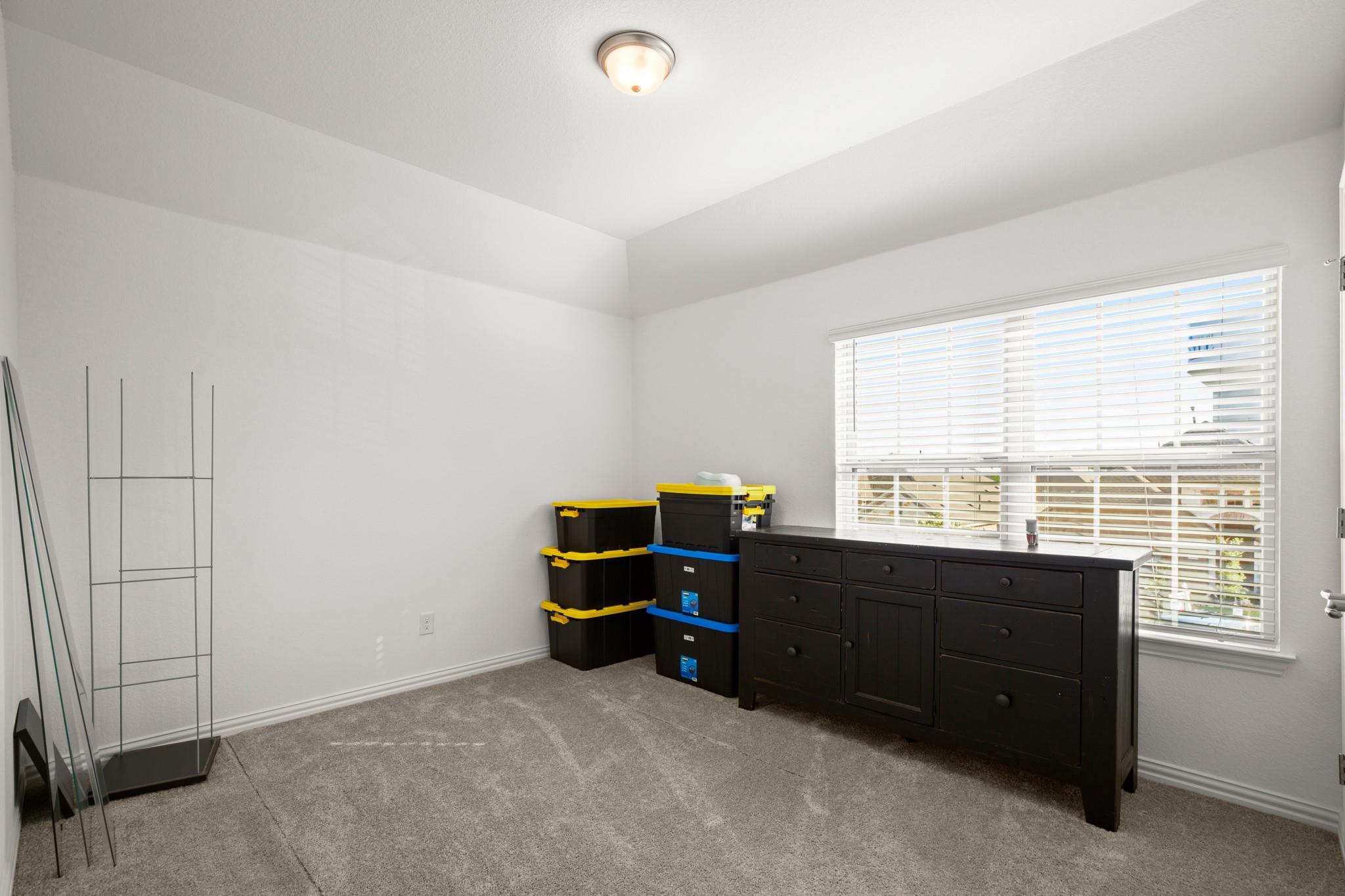 321 Jefferson Dr, Kyle, TX 78640