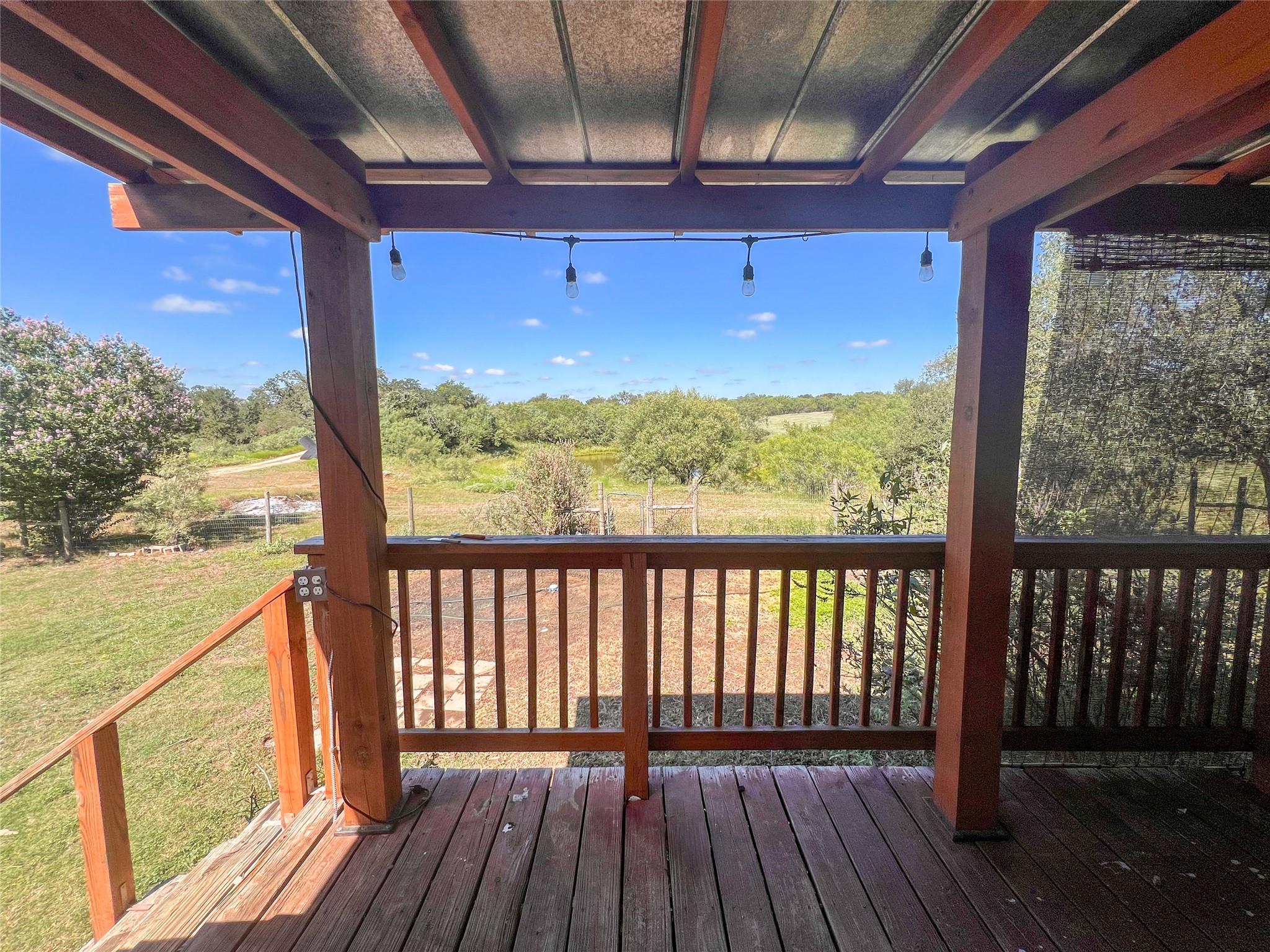 3185 Old Colony Line Rd, Lockhart, TX 78644