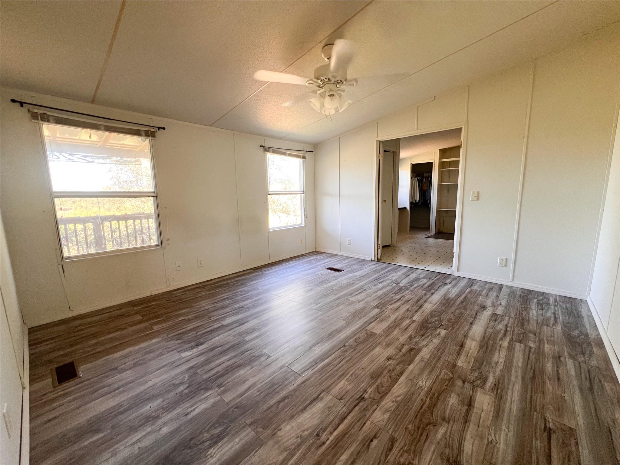 3185 Old Colony Line Rd, Lockhart, TX 78644