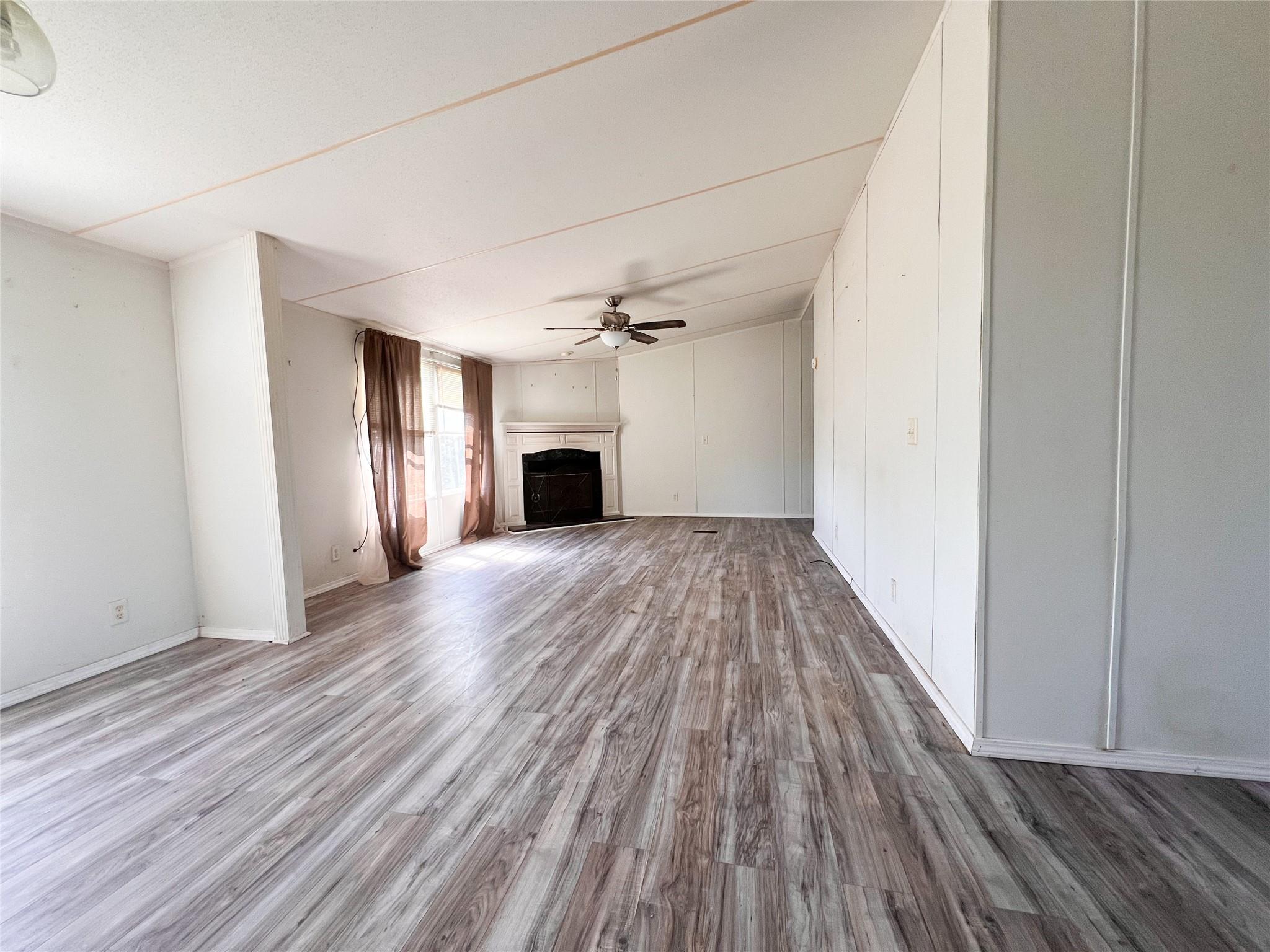 3185 Old Colony Line Rd, Lockhart, TX 78644