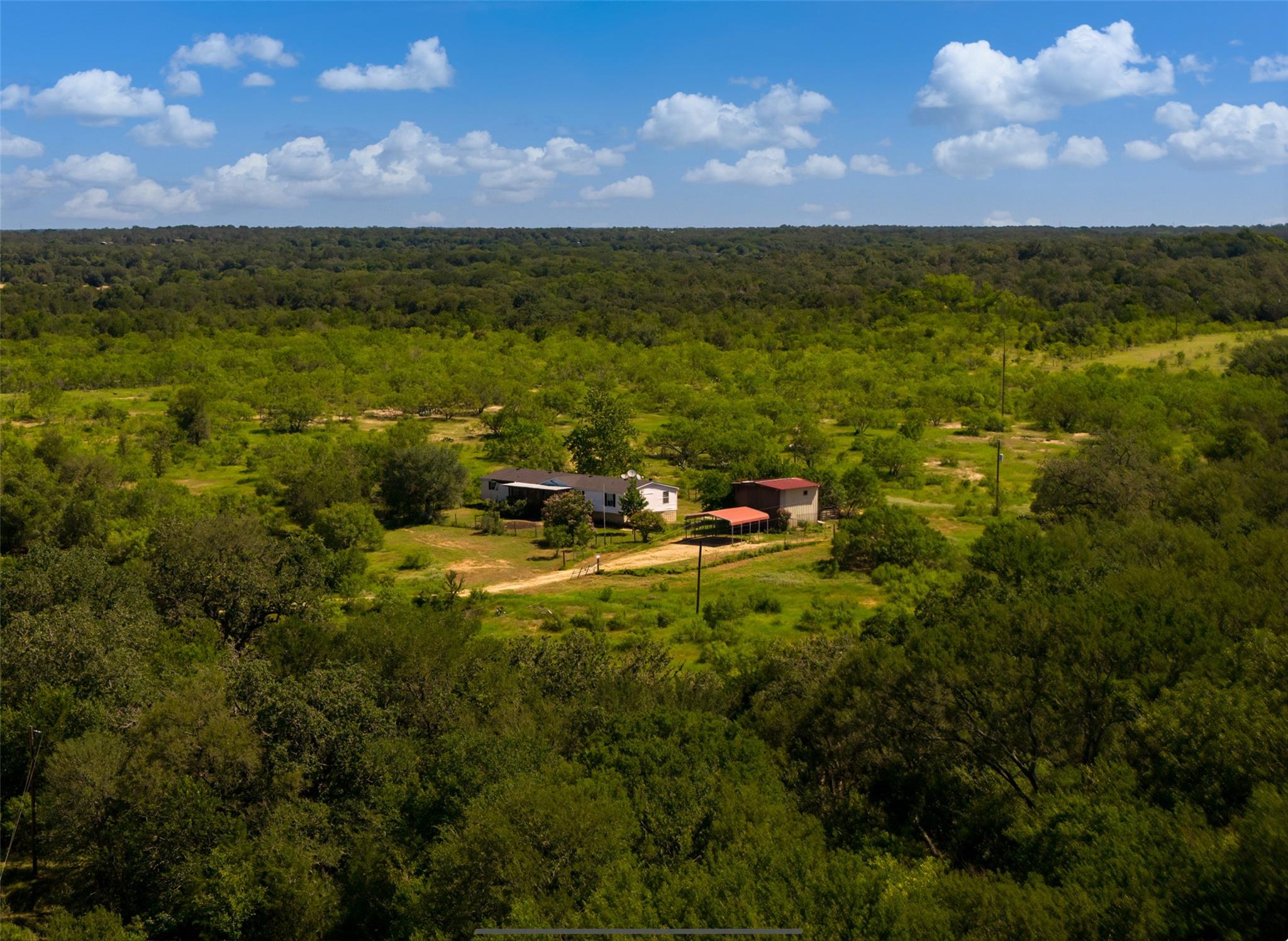 3185 Old Colony Line Rd, Lockhart, TX 78644