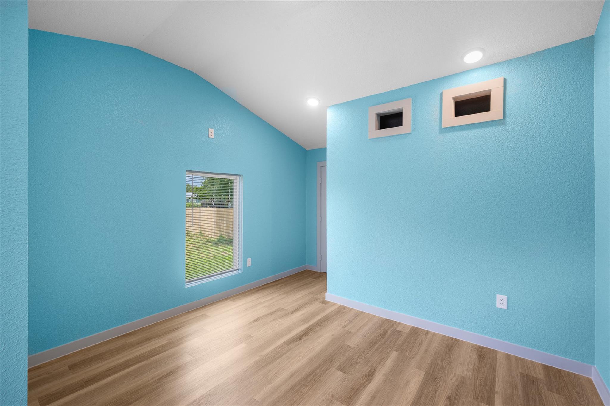 962 SH 304, Bastrop, TX 78602