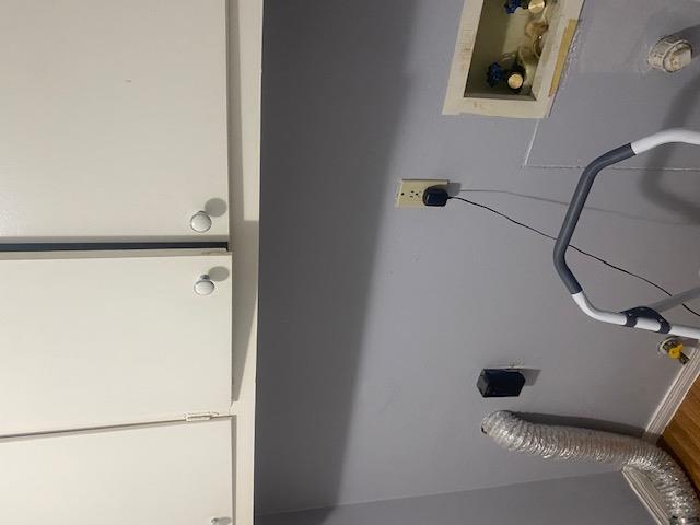 8908 Viking Dr, Austin, TX 78758