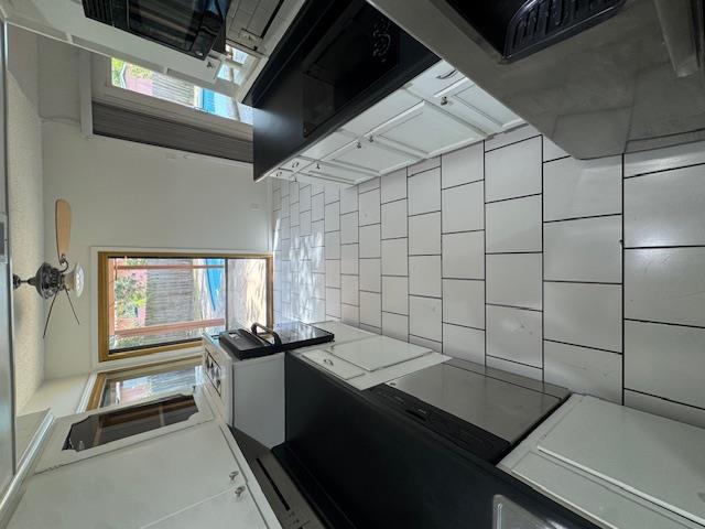 8908 Viking Dr, Austin, TX 78758