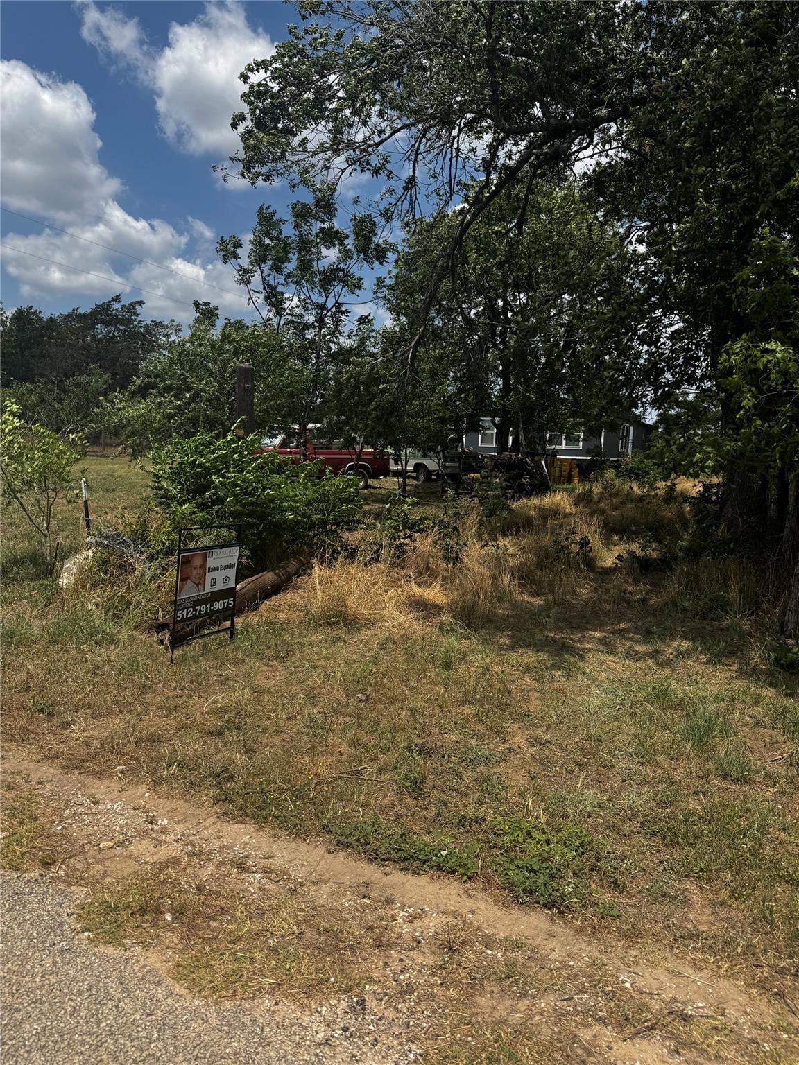 165 W Clearview Cemetery Rd, Bastrop, TX 78602