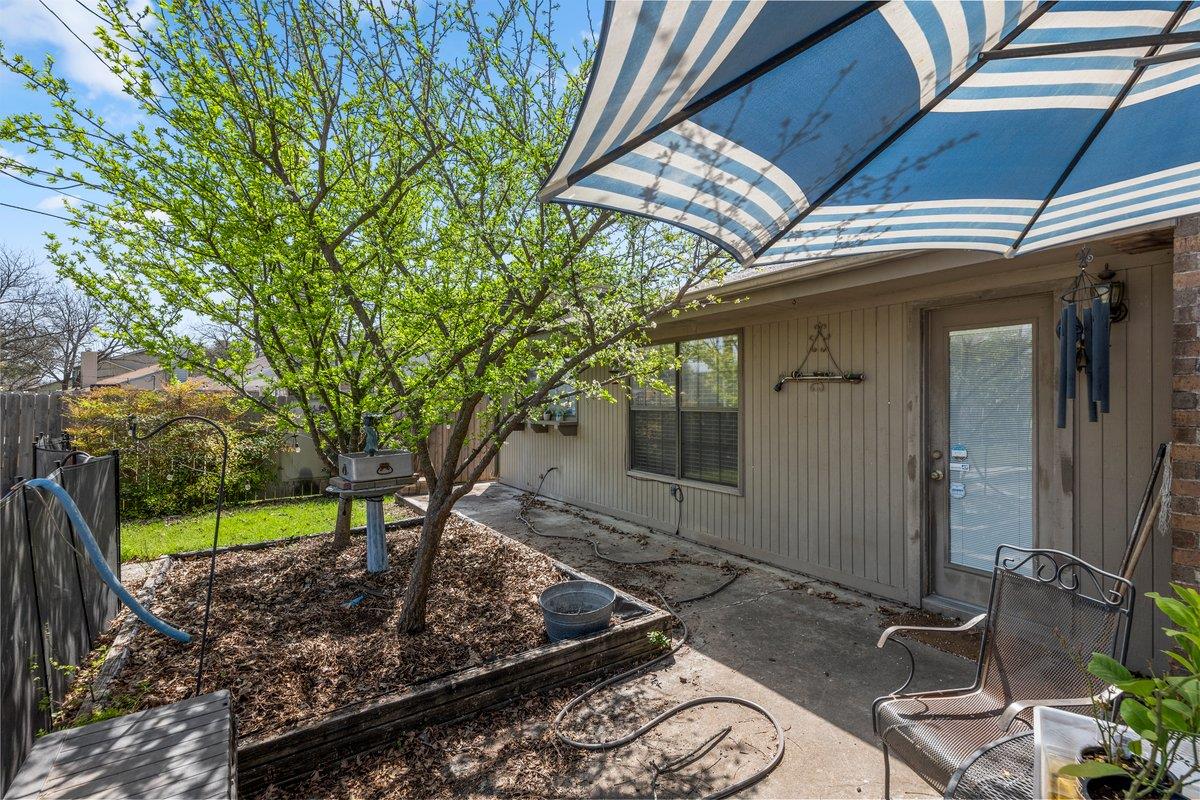 1304 Gatlinburg Dr, Pflugerville, TX 78660