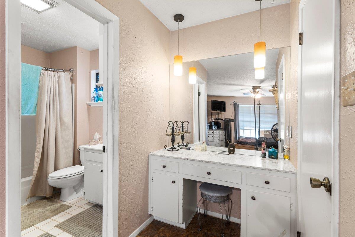 1304 Gatlinburg Dr, Pflugerville, TX 78660