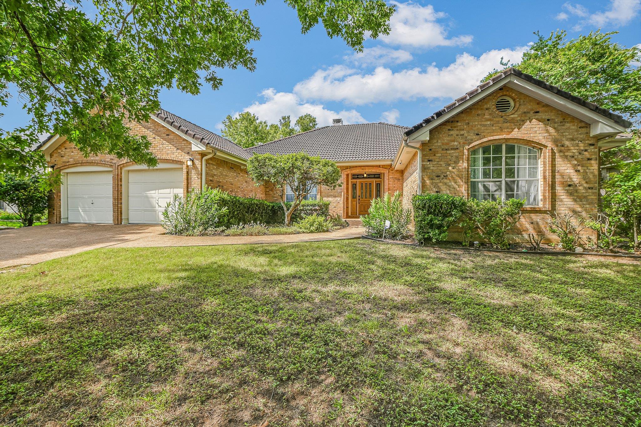 10020 Wild Dunes Dr, Austin, TX 78747