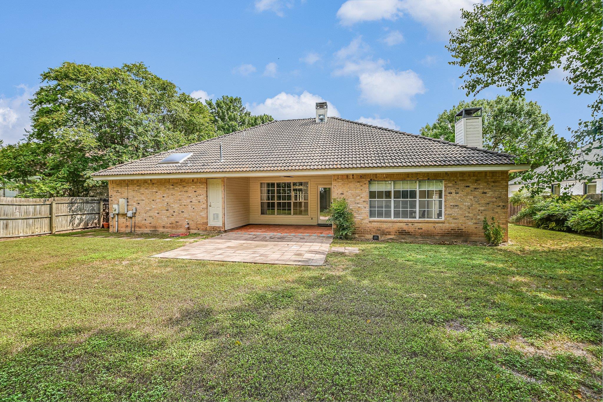 10020 Wild Dunes Dr, Austin, TX 78747