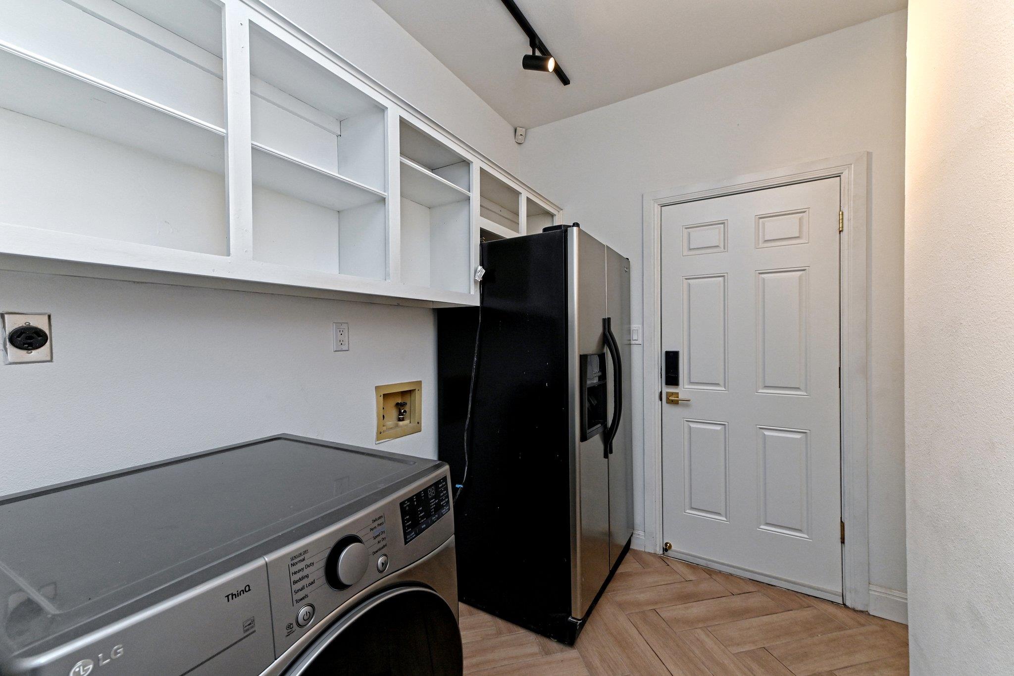 10020 Wild Dunes Dr, Austin, TX 78747