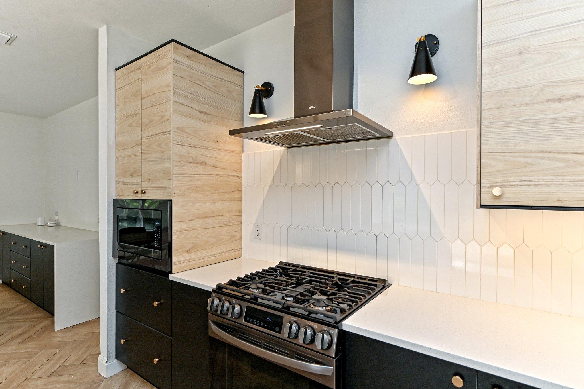 10020 Wild Dunes Dr, Austin, TX 78747