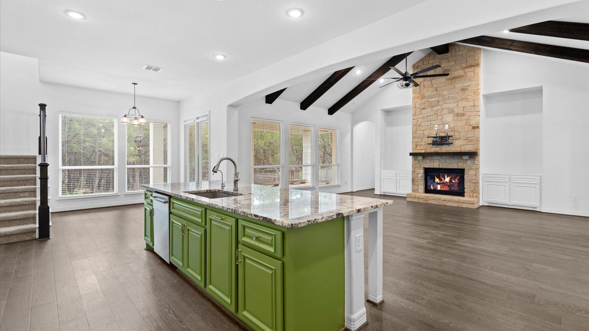 2382 Geneseo Oaks, New Braunfels, TX 78132