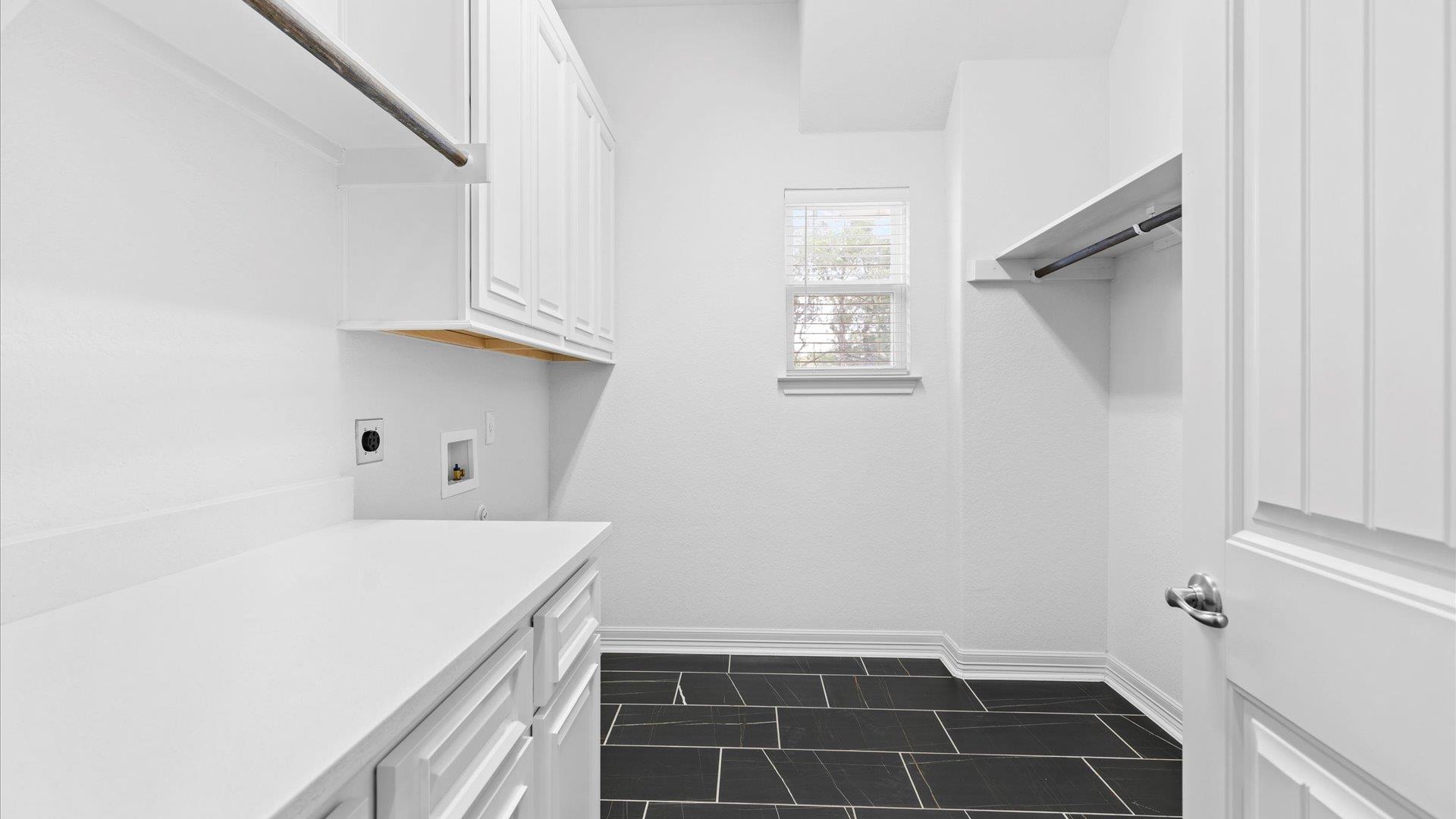 2382 Geneseo Oaks, New Braunfels, TX 78132