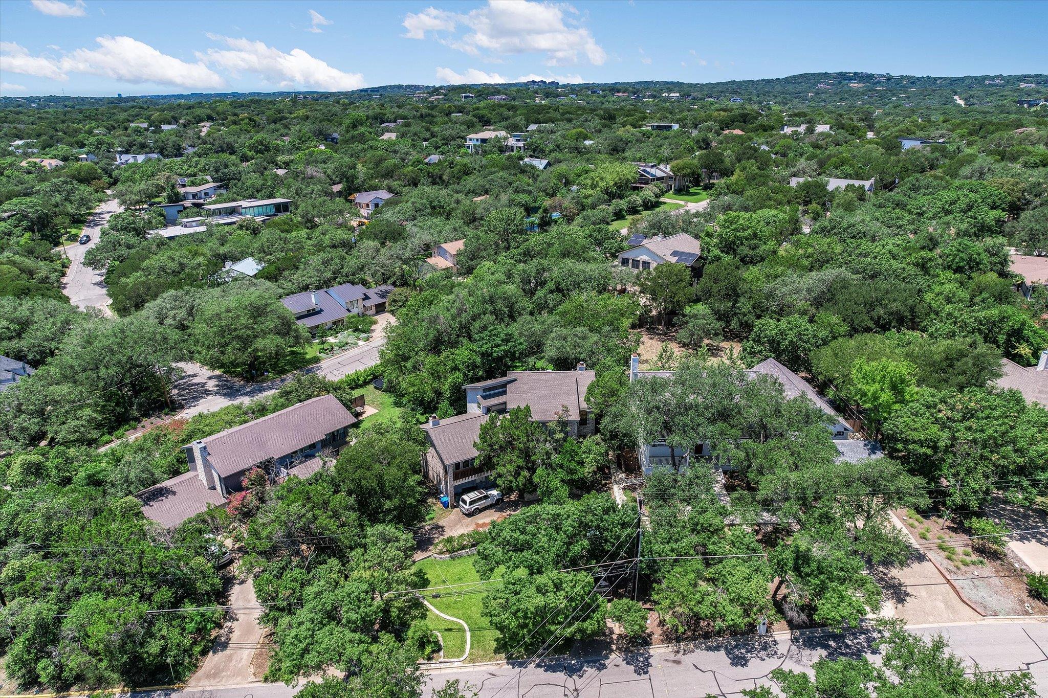 200 Ashworth Dr, Austin, TX 78746