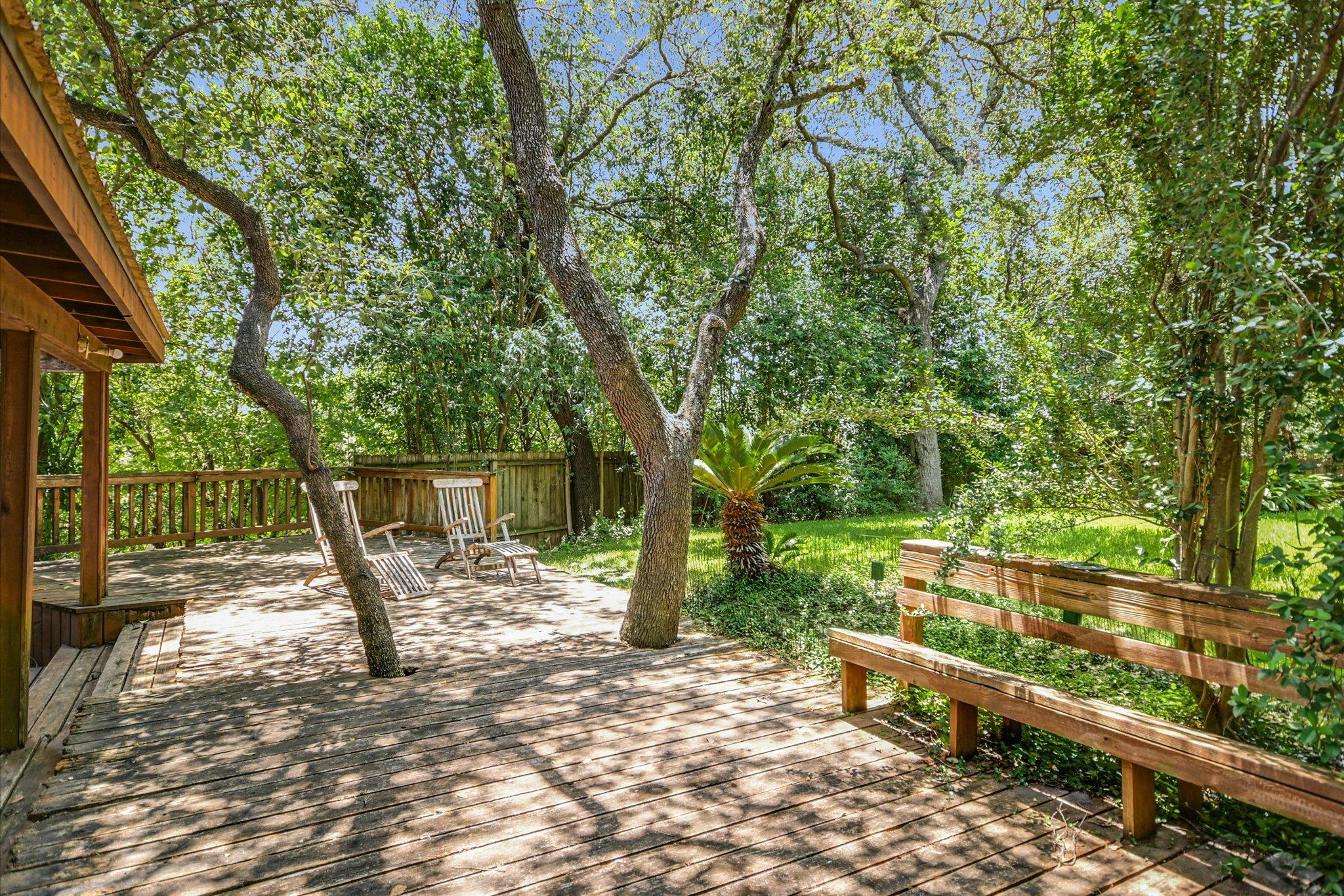 200 Ashworth Dr, Austin, TX 78746