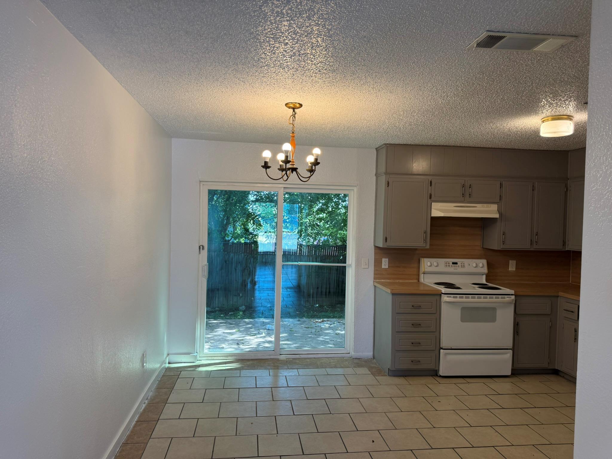 3401 Victoria Cir, Killeen, TX 76543