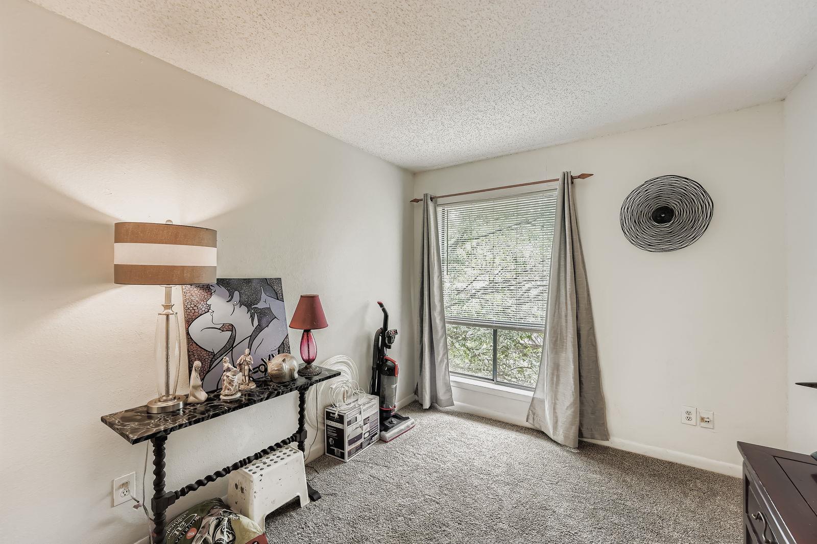 1705 Crossing Pl # A109, Austin, TX 78741