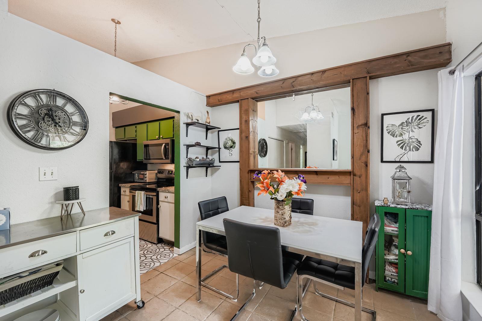 1705 Crossing Pl # A109, Austin, TX 78741