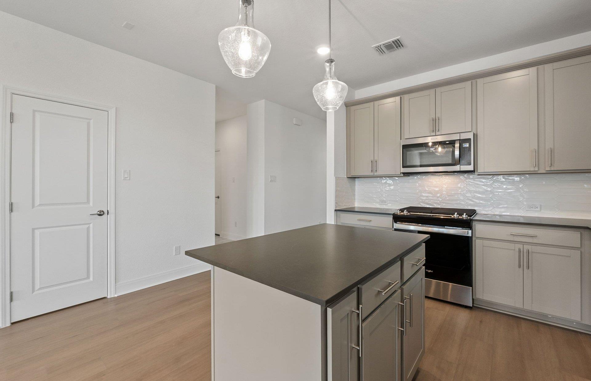 516 Madelines Meadow Ln, Georgetown, TX 78626