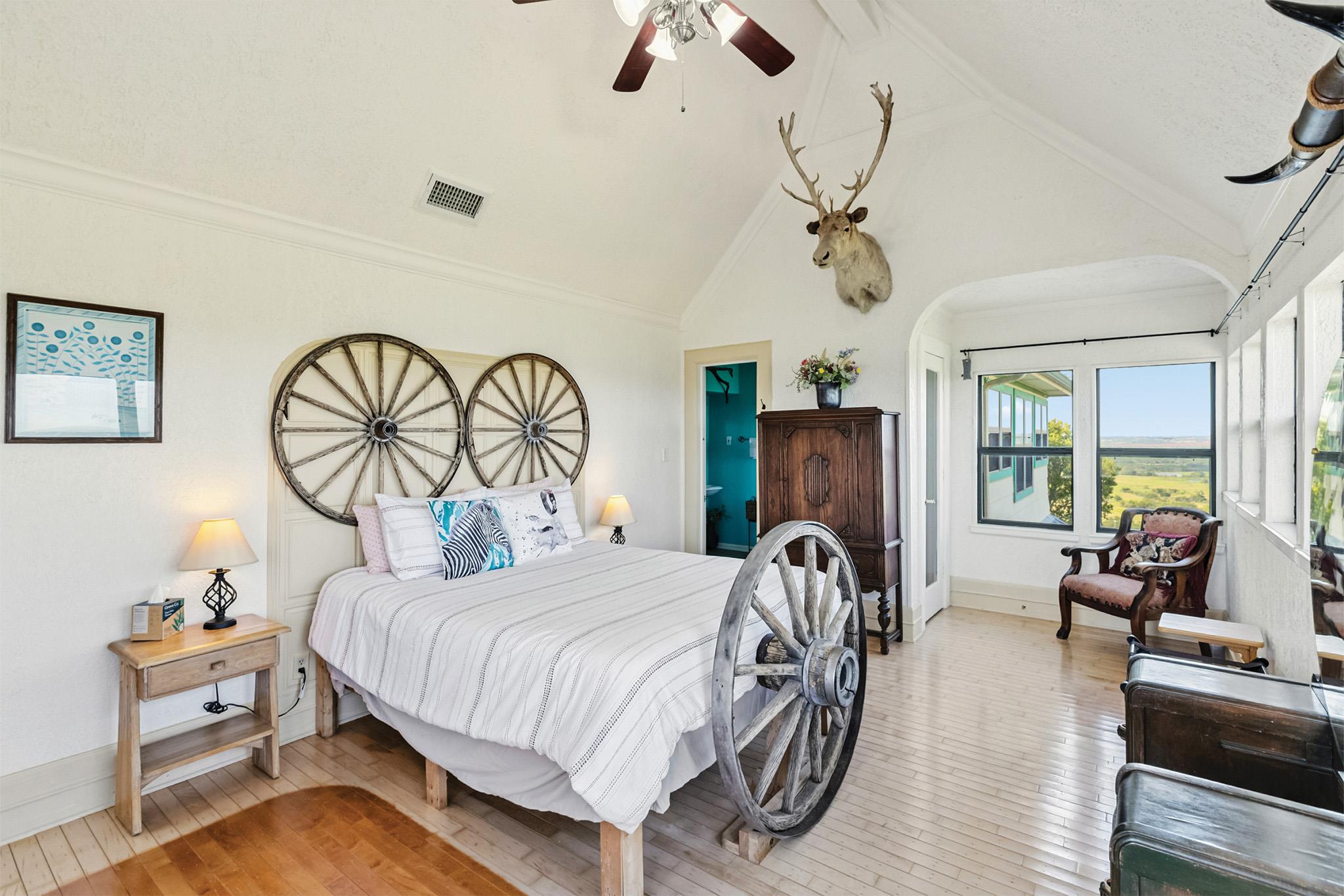 10771 SH-6, Meridian, TX 76665