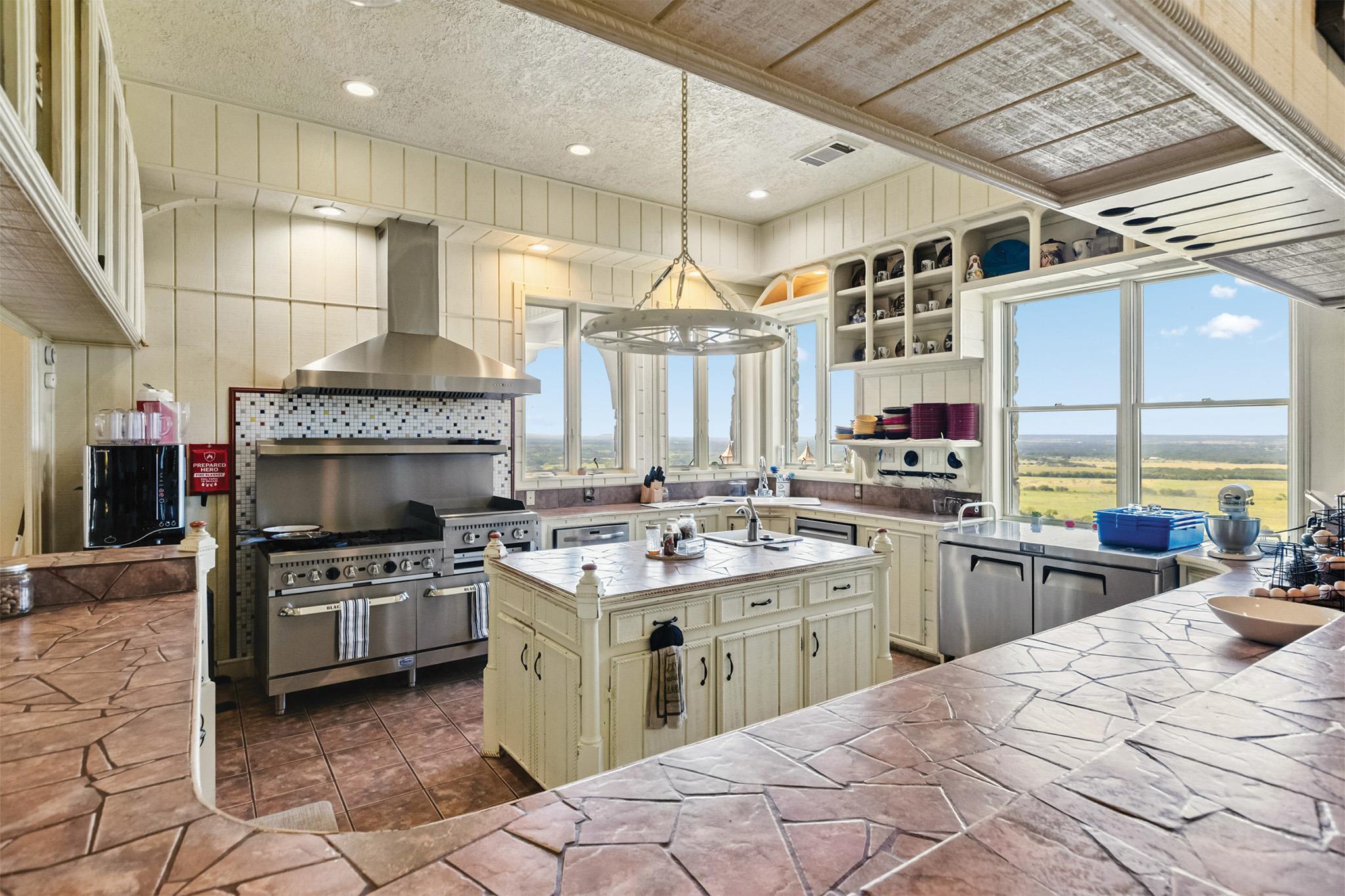 10771 SH-6, Meridian, TX 76665