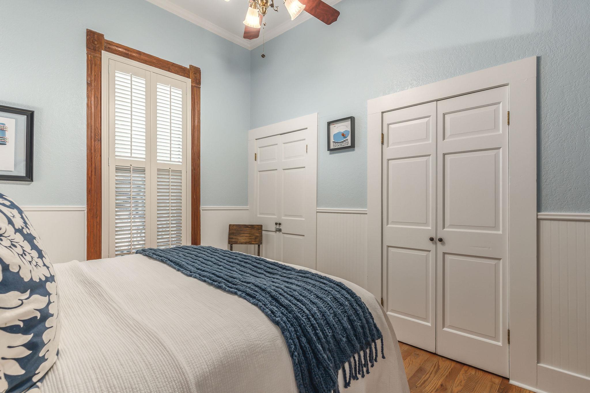 203 Leland St, Austin, TX 78704